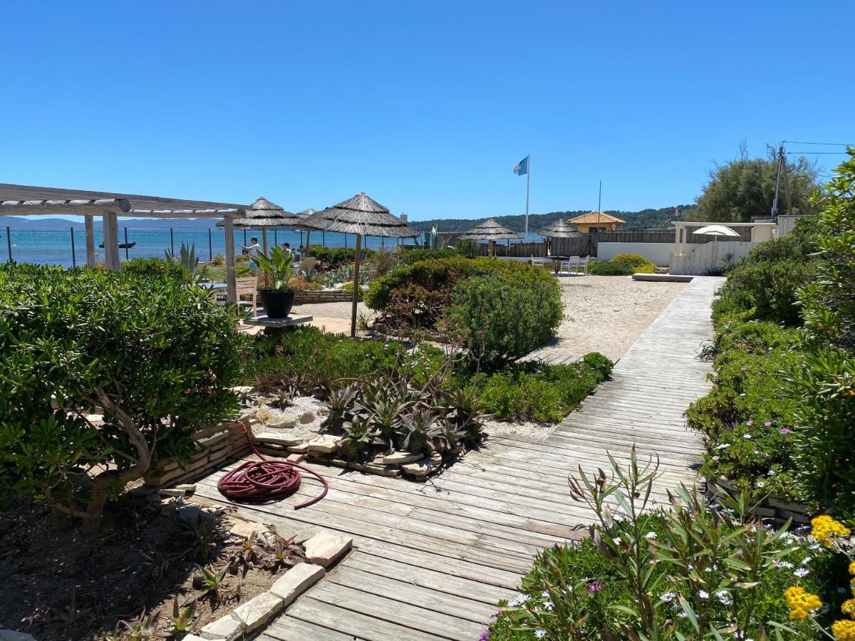 Hyeres Studio Les Pieds Dans L Eau Au Grand Sud Appartement Buitenkant foto